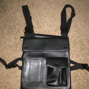 Ferg Pu Vest/Bag